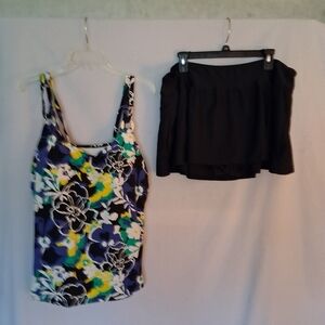 Delta Women's - Black and Floral Tankini